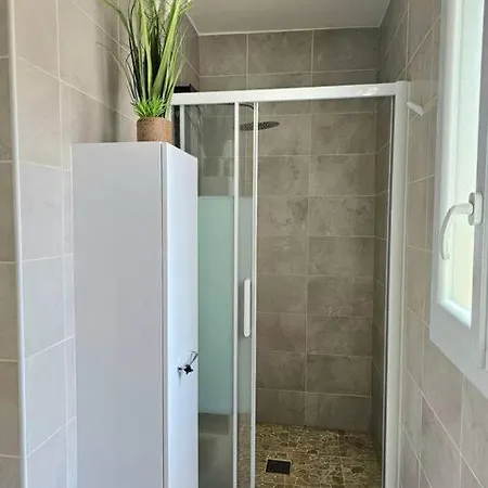 Coeur Historique - Cosyhome 18 - Parking A Proximite *